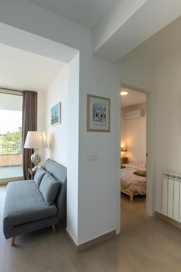 Residence Mersa Brolo Zewnętrze zdjęcie