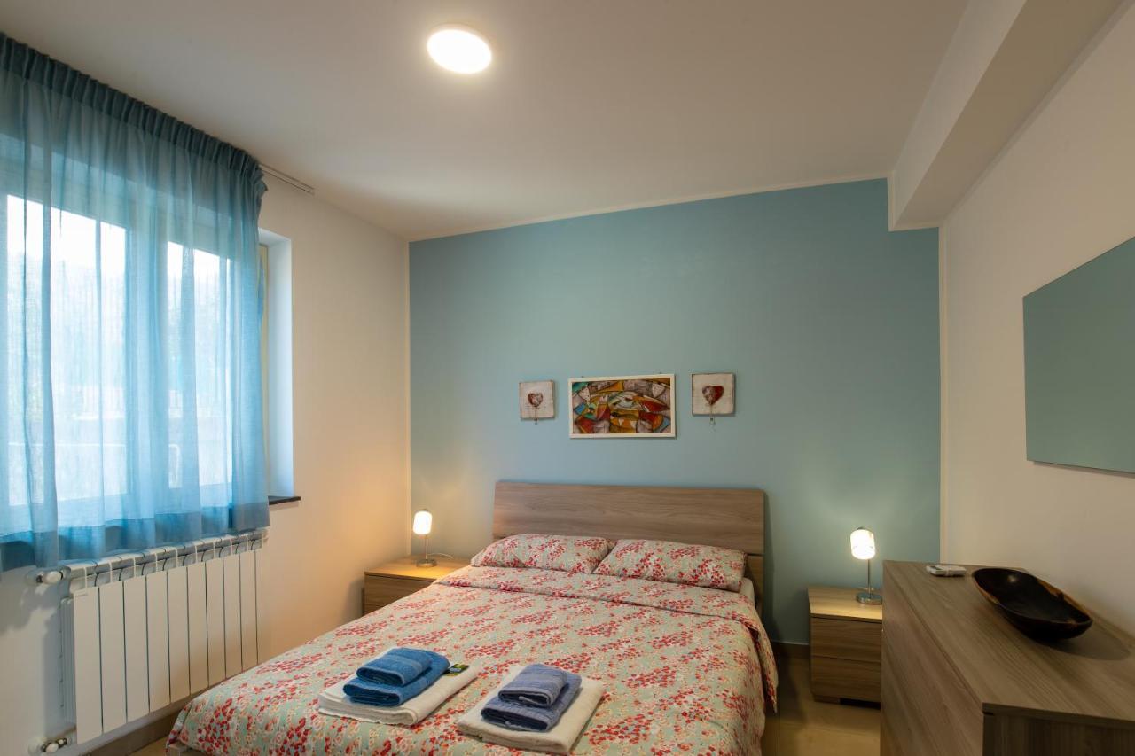 Residence Mersa Brolo Zewnętrze zdjęcie