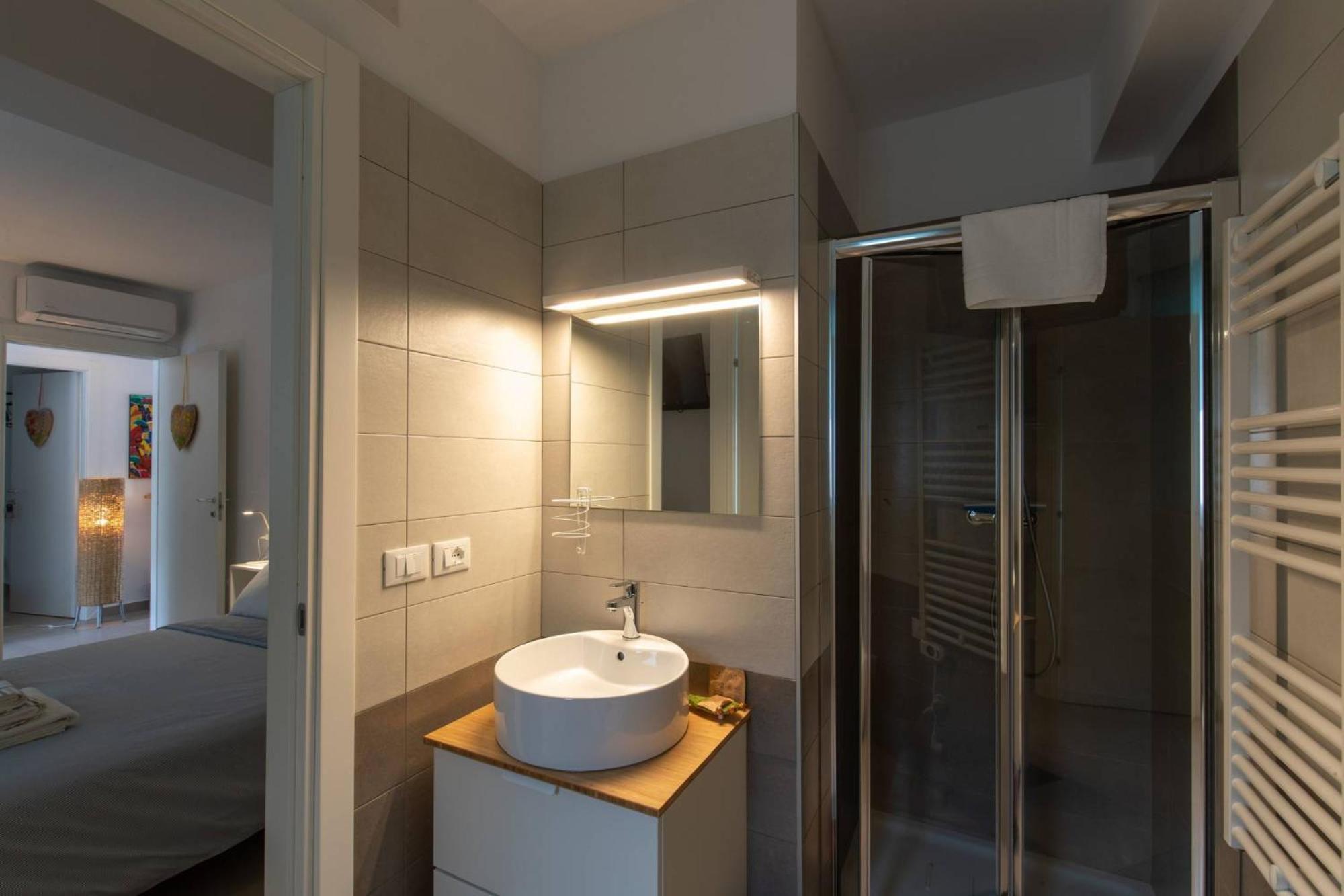 Residence Mersa Brolo Zewnętrze zdjęcie